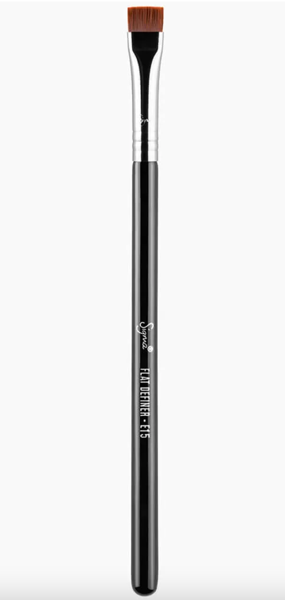 Sigma Beauty E15 Flat Definer Brush - Black/Chrome
